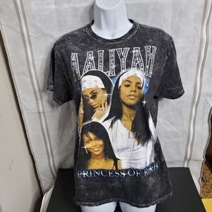 Aaliyah Princess Of R&B Washed Black T Shirt Women's Small